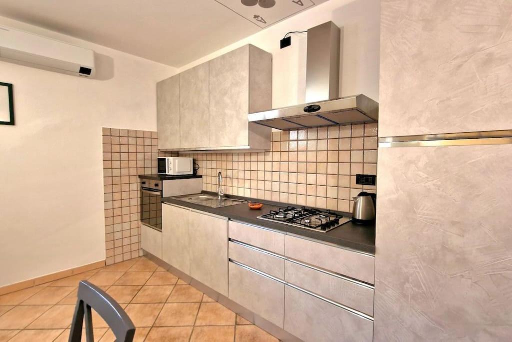 Ca' Degli Ulivi Apartment Caprino Veronese Exterior photo