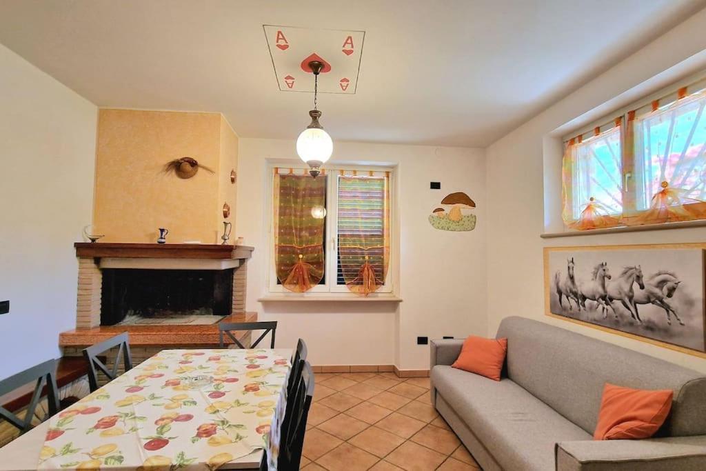 Ca' Degli Ulivi Apartment Caprino Veronese Exterior photo